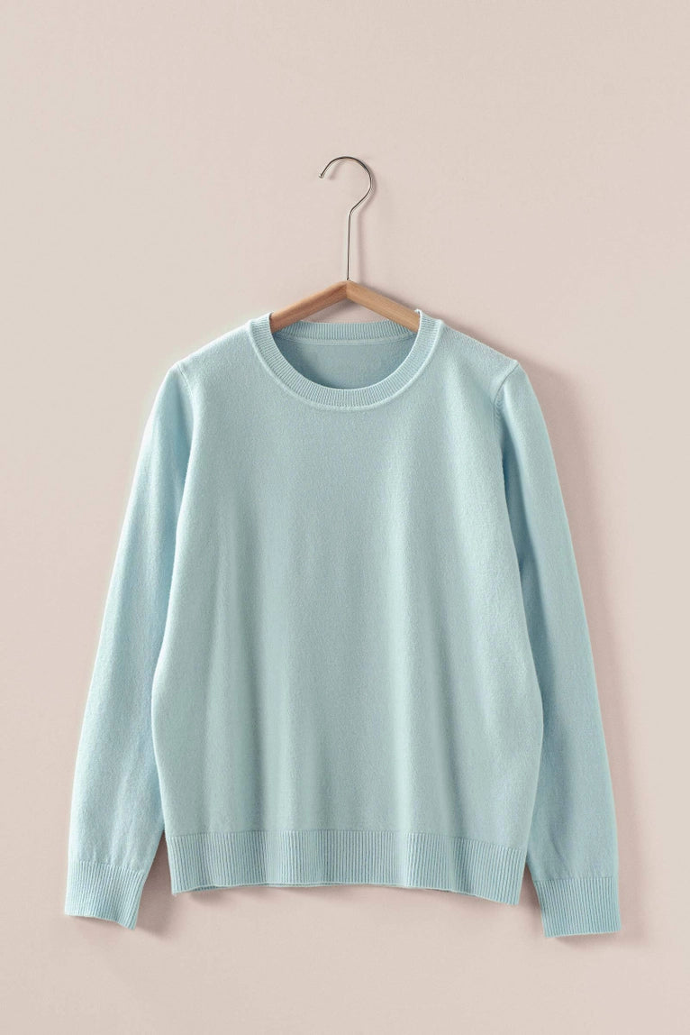 Urban Daisy crewneck knit pullover