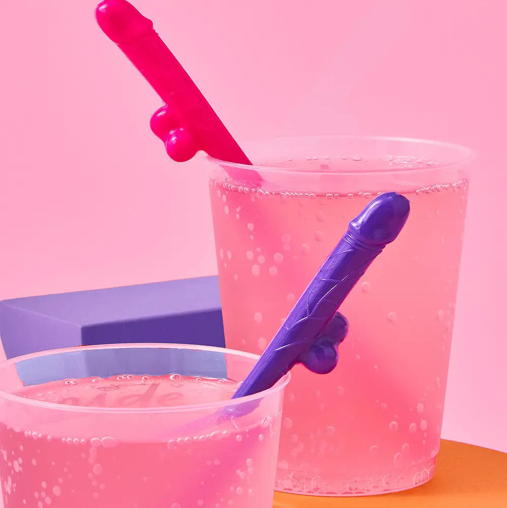 xo, Fetti bachelorette party straws