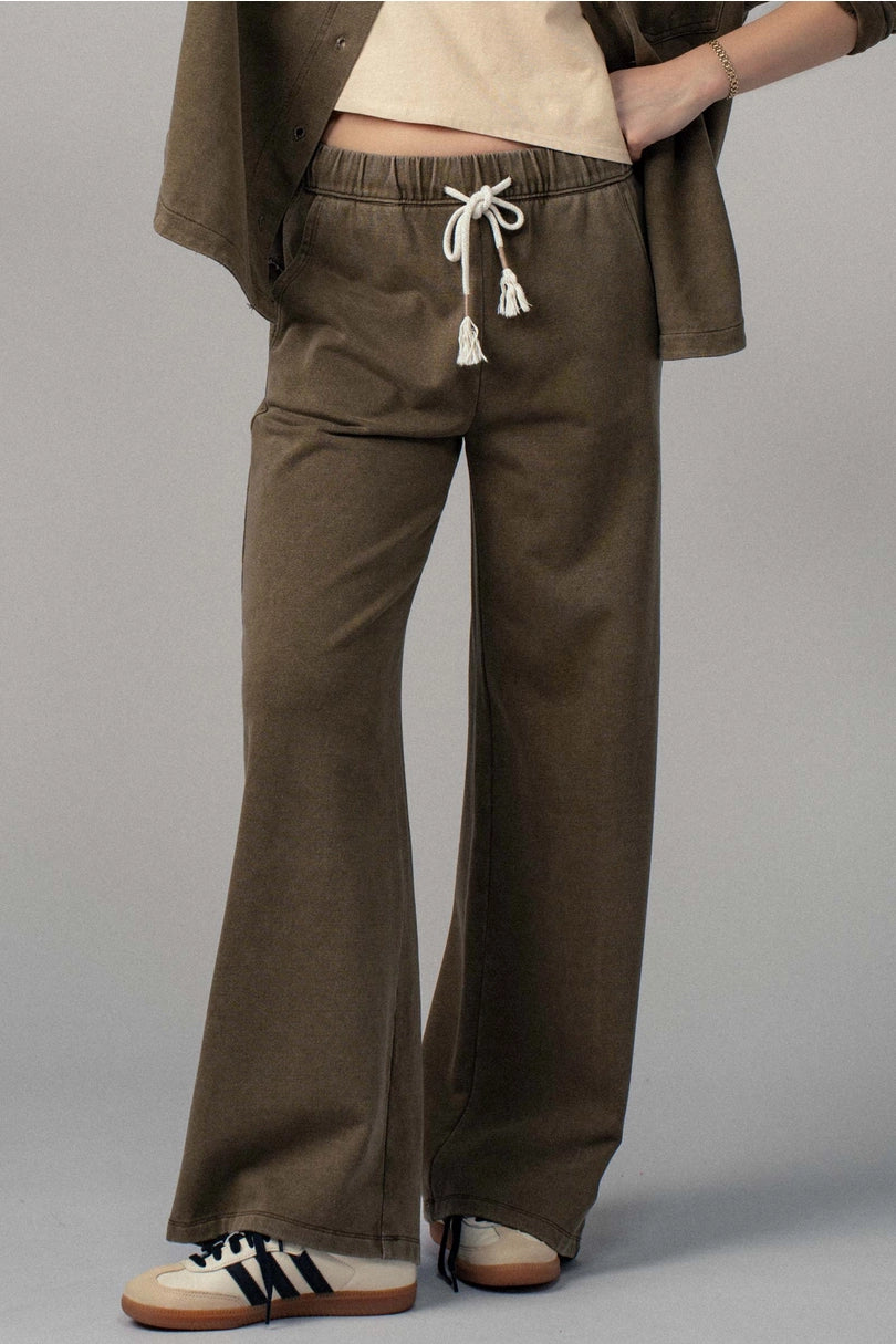 Urban Daizy relaxed wide leg drawstring pants
