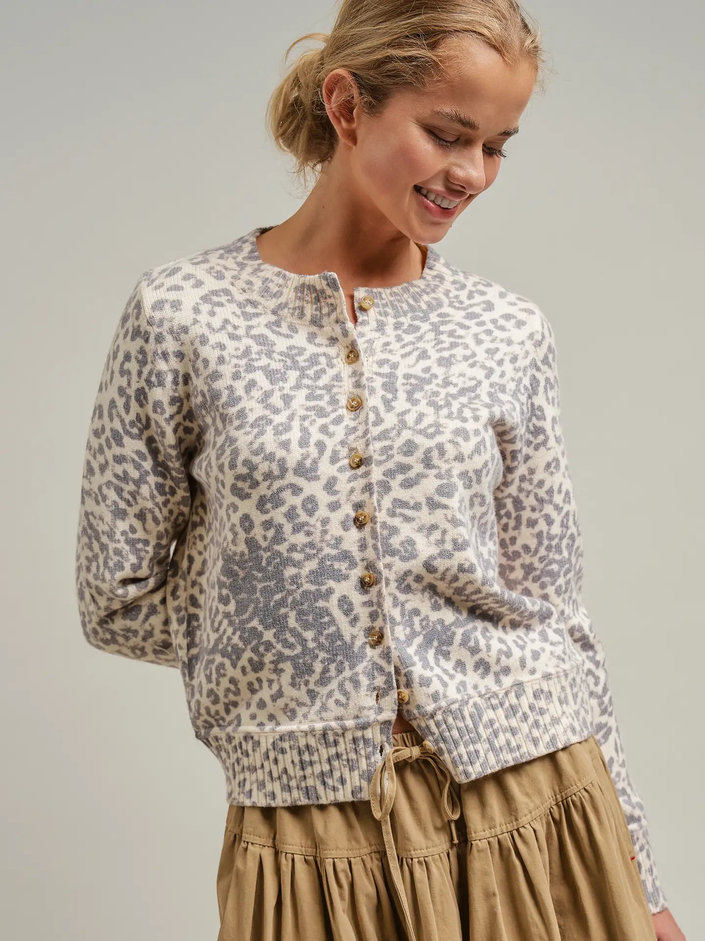 Urban Daizy leopard print cardigan