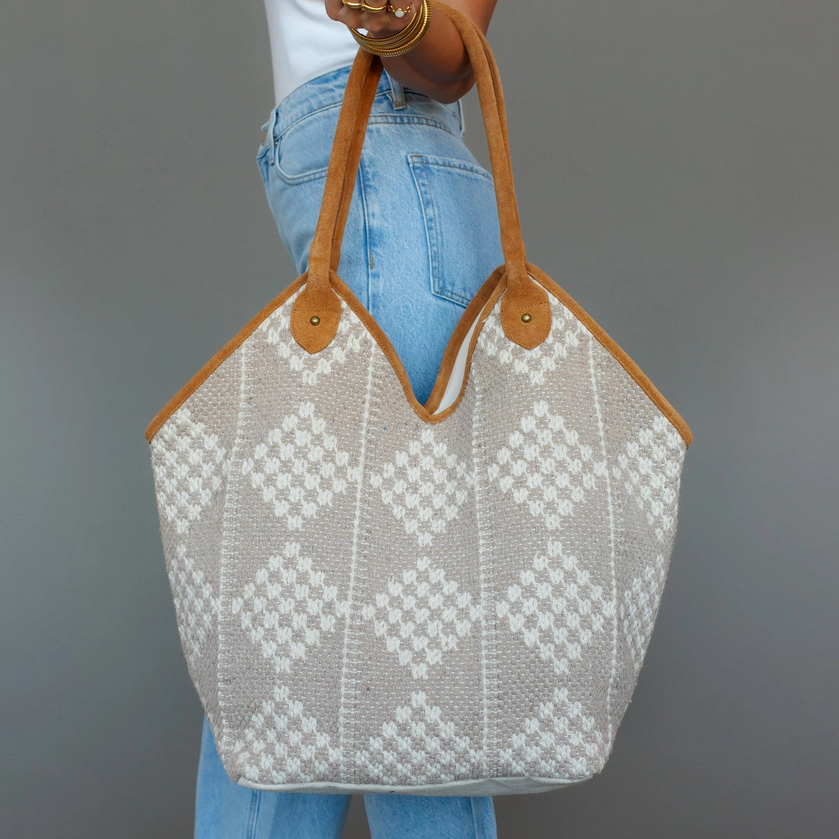 Panache Apparel Co. diamond pattern tote