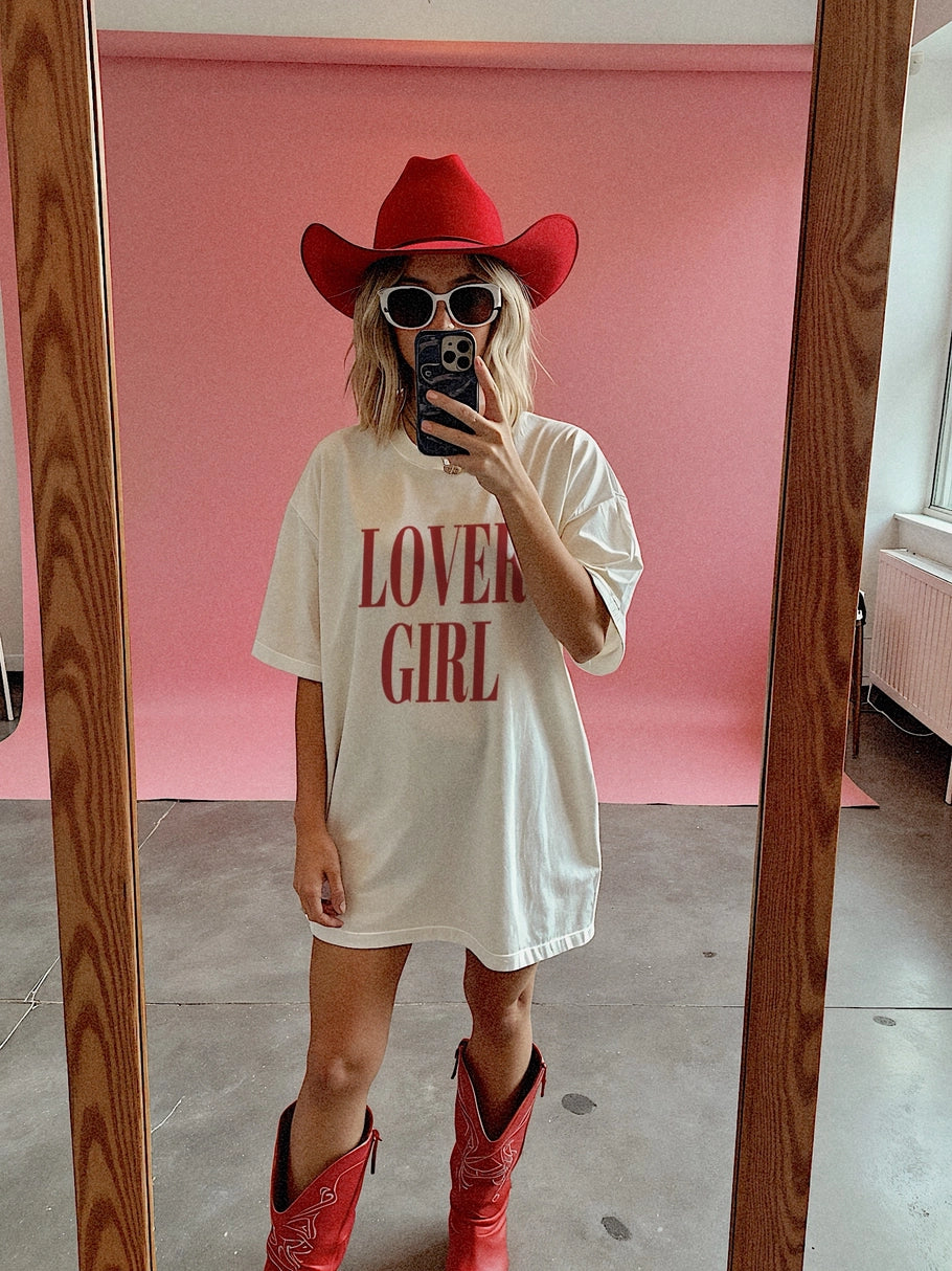 LOLA MAGNOLIA lover girl graphic tee