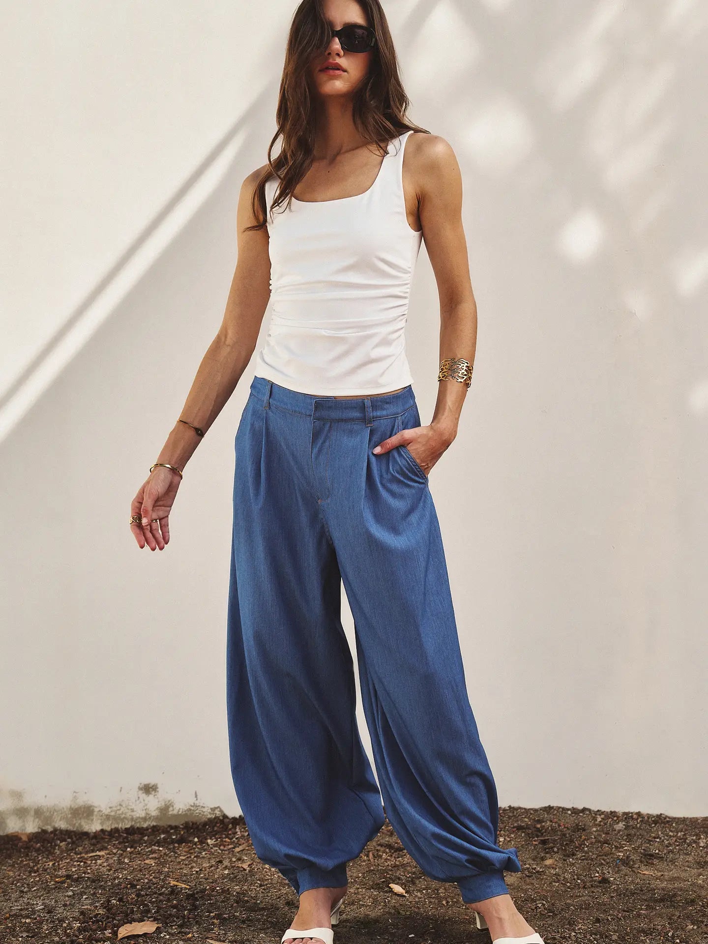 Urban Daisy side ruched tank top