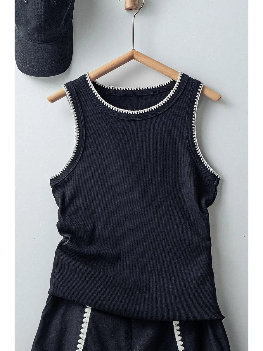 Urban Daizy contrast trim ribbed tank top
