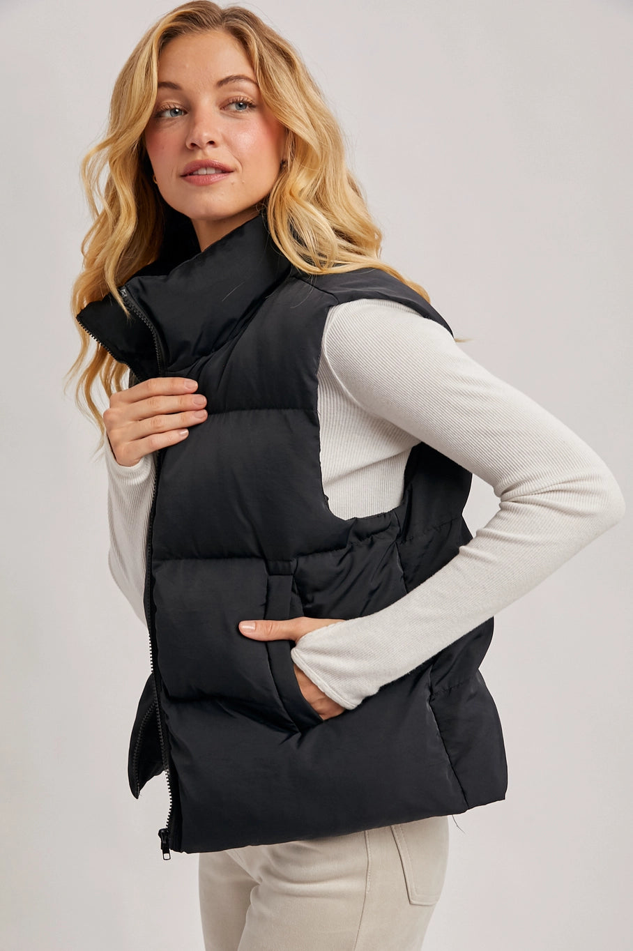 Bluivy zipper front puffer vest