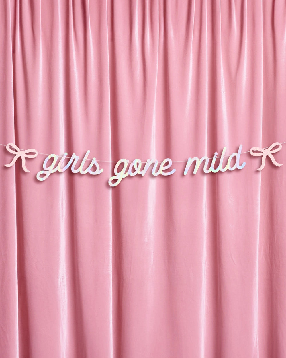 xo, Fetti girls gone mild banner
